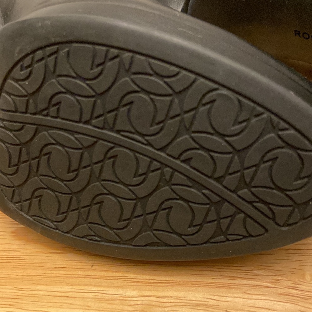 Rockport Women’s Black Leather High Heels with Trutech Size 9.5. - Picture 9 of 10
